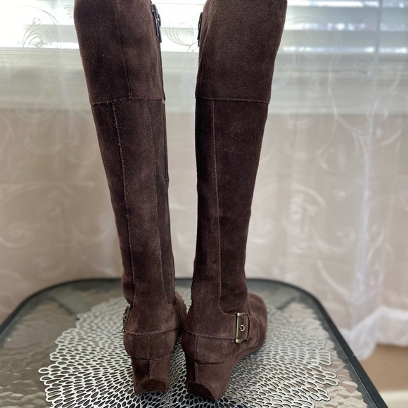 Aerosoles Minnesota Brown Suede Womens Boots, 5.5 - Picture 4 of 15